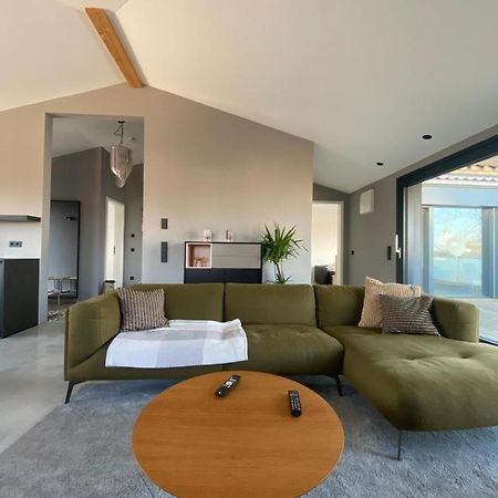 Moderne Ferienwohnung Stephanskirchen Buitenkant foto