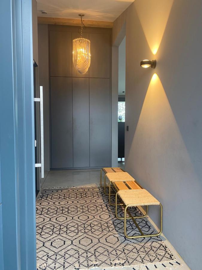 Moderne Ferienwohnung Stephanskirchen Buitenkant foto